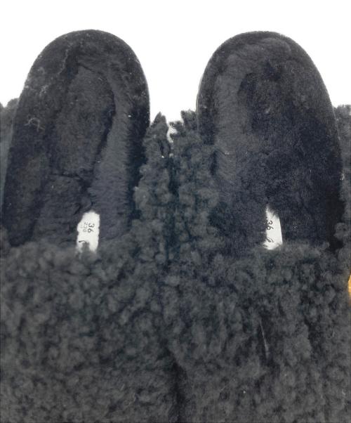 BIRKENSTOCK（ビルケンシュトック）BIRKENSTOCK (ビルケンシュトック) Boston Big Buckle Teddy Rivet logo OS ブラック サイズ:UK 3.5の古着・服飾アイテム