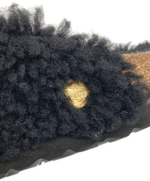 BIRKENSTOCK（ビルケンシュトック）BIRKENSTOCK (ビルケンシュトック) Boston Big Buckle Teddy Rivet logo OS ブラック サイズ:UK 3.5の古着・服飾アイテム