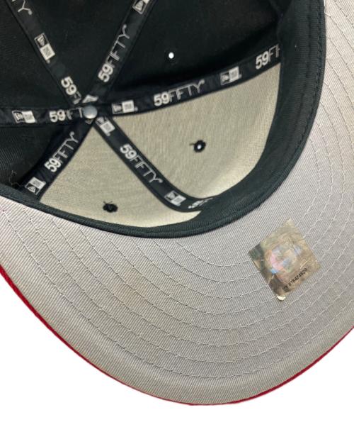 New Era（ニューエラ）New Era (ニューエラ) キャップ レッド×ブラックの古着・服飾アイテム