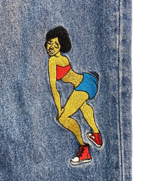 X-LARGE（エクストララージ）X-LARGE (エクストララージ) EMBROIDERY RAVE DENIM インディゴ サイズ:34inchの古着・服飾アイテム