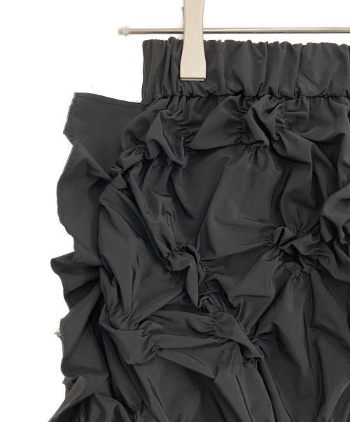 machatt（マチャット）machatt (マチャット) シャーリングタフタロングスカート ブラック サイズ:Fの古着・服飾アイテム