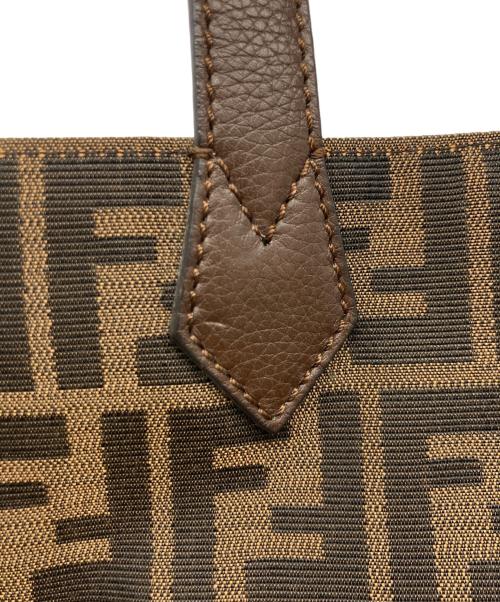FENDI（フェンディ）FENDI (フェンディ) FENDI ズッカ トートバッグ ベージュ×ブラウンの古着・服飾アイテム