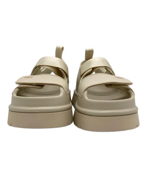 UGG（アグ）UGG (アグ) UGG (アグ) W GOLDENGLOW ベージュ サイズ:23の古着・服飾アイテム