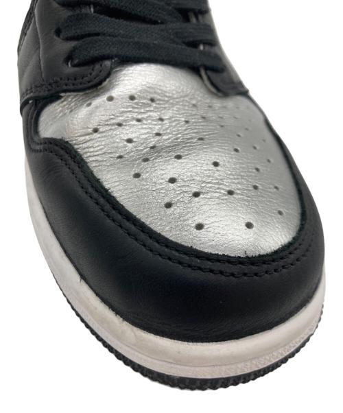 NIKE（ナイキ）NIKE (ナイキ) WMNS AIR JORDAN 1 HIGH OG ブラック×ホワイト×シルバー サイズ:US 10の古着・服飾アイテム