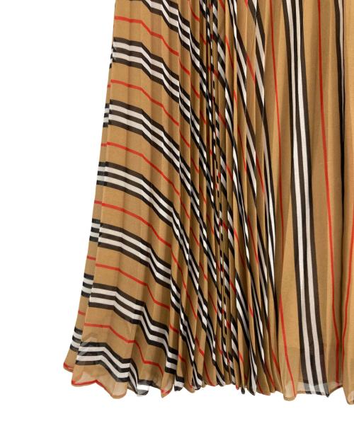 BURBERRY（バーバリー）BURBERRY (バーバリー) 19SS Rersby プリーツスカート ブラウン サイズ:UK 6の古着・服飾アイテム