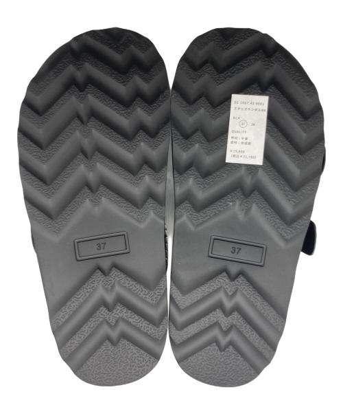 MOHI（モヒ）MOHI (モヒ) MOHI スタッズサンダル ブラック サイズ:37の古着・服飾アイテム