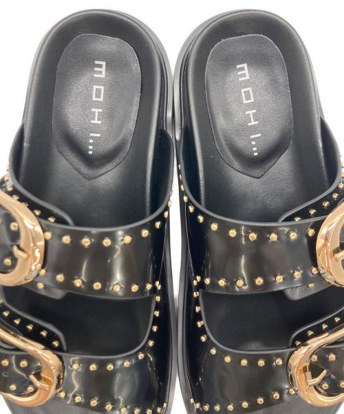 MOHI（モヒ）MOHI (モヒ) MOHI スタッズサンダル ブラック サイズ:37の古着・服飾アイテム