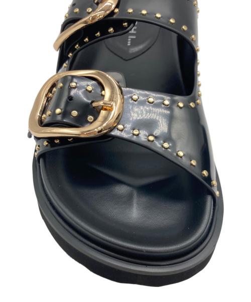 MOHI（モヒ）MOHI (モヒ) MOHI スタッズサンダル ブラック サイズ:37の古着・服飾アイテム