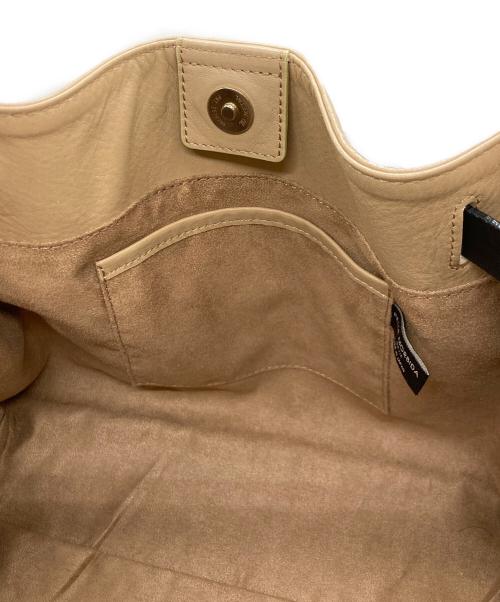 PELLE MORBIDA（ペッレモルビダ）PELLE MORBIDA (ペッレモルビダ) PELLE MORBIDA（ペッレモルビダ）ハンドバッグ ベージュの古着・服飾アイテム