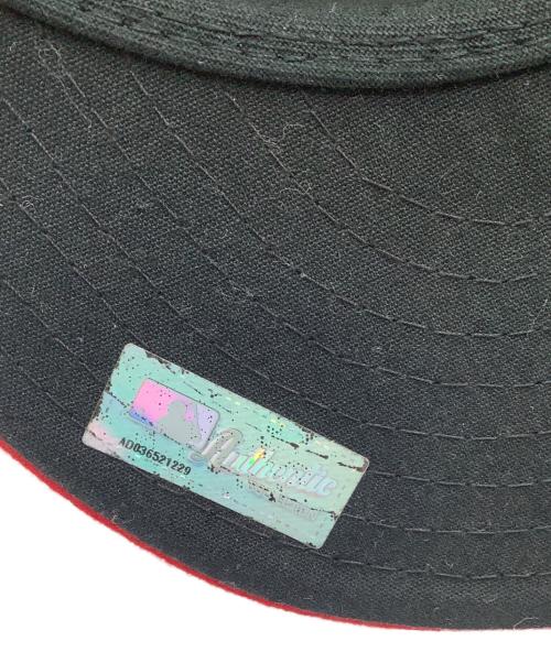 New Era（ニューエラ）New Era (ニューエラ) キャップ レッド サイズ:7 3/8の古着・服飾アイテム