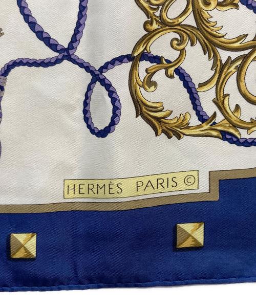 HERMES（エルメス）HERMES (エルメス) シルクスカーフ ネイビー×アイボリーの古着・服飾アイテム
