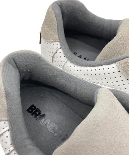 via SANGACIO（ヴィア・サンガチオ）via SANGACIO (ヴィア・サンガチオ) Brandalised (ブランダライズド) via SANGACIO × BRANDALISED にゅ～ず グレー×ホワイト サイズ:US 8の古着・服飾アイテム