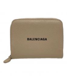 BALENCIAGA（バレンシアガ）の古着「BALENCIAGA ロゴ2つ折り財布」｜ベージュ