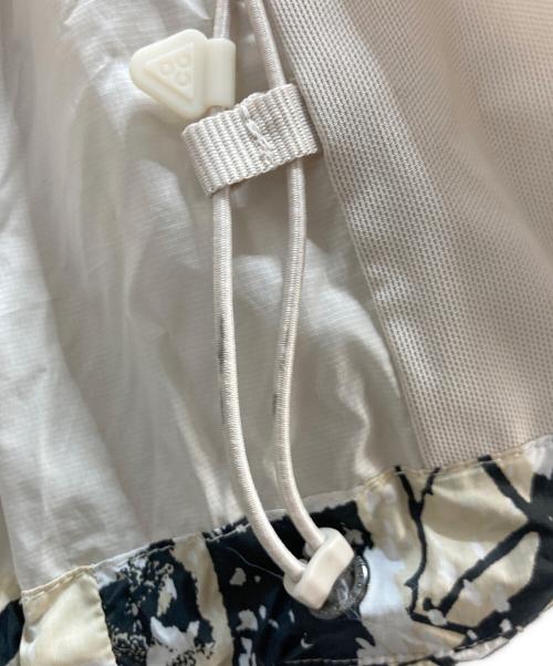 NIKE ACG（ナイキエーシージー）NIKE ACG (ナイキエージーシー) NIKE AGC Lunar Lake PrimaLoft カーキ×ブラック サイズ:Mの古着・服飾アイテム