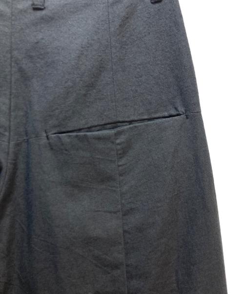 SHINYA KOZUKA（シンヤコズカ）SHINYA KOZUKA (シンヤコズカ) SHINYA KOZUKA バギーパンツ グレー サイズ:EXTRA SMALLの古着・服飾アイテム
