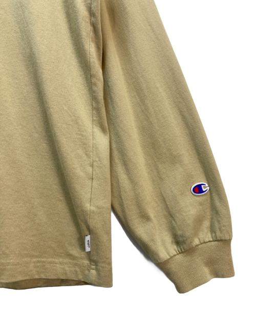 Champion（チャンピオン）Champion (チャンピオン) WTAPS (ダブルタップス) ACADEMY LS COTTON ロングスリーブカットソー ベージュ サイズ:XLの古着・服飾アイテム