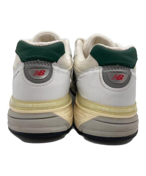 NEW BALANCE（ニューバランス）NEW BALANCE (ニューバランス) NEW BALANCE(ニューバランス) U990TC4 ホワイト×グリーン サイズ:26.5cmの古着・服飾アイテム