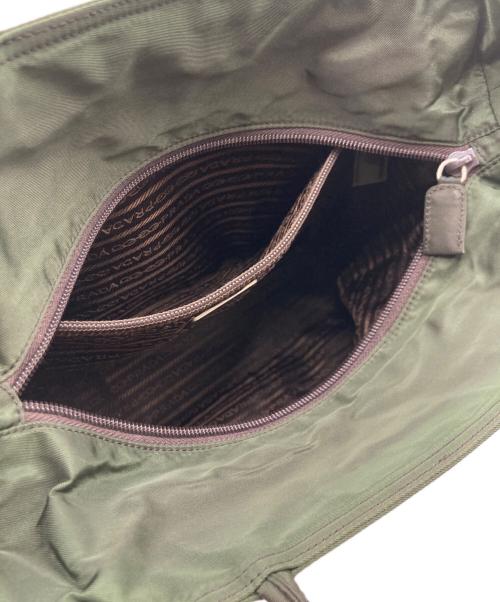 PRADA（プラダ）PRADA (プラダ) PRADA ロゴプレート トートバッグ オリーブの古着・服飾アイテム