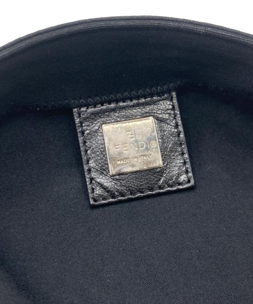 FENDI（フェンディ）FENDI (フェンディ) FENDI マンマバケット ショルダーバッグ ブラックの古着・服飾アイテム