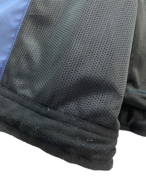 JUNYA WATANABE COMME des GARCONS（(ジュンヤワタナベ コムデギャルソン）JUNYA WATANABE COMME des GARCONS ((ジュンヤワタナベ コムデギャルソン) ジャミロクワイ バイカラーブルゾン グリーン×ネイビー サイズ:Mの古着・服飾アイテム