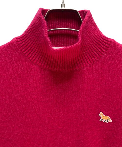 maison kitsune（メゾンキツネ）maison kitsune (メゾンキツネ) MAISON KITSUNE BABY FOX PATCH BOXY TURTLENECK ショッキングピンク サイズ:XSの古着・服飾アイテム