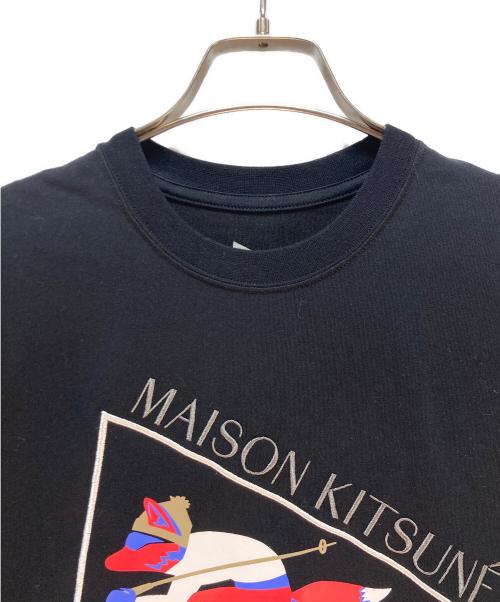 maison kitsune（メゾンキツネ）maison kitsune (メゾンキツネ) and wander (アンドワンダー) MAISON KITSUNE × and wander skiing for dry citton T ブラック×レッド サイズ:Sの古着・服飾アイテム