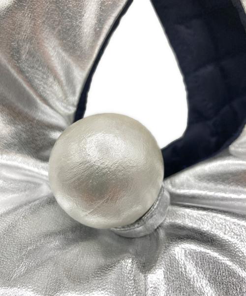 MUVEIL（ミュベール）MUVEIL (ミュベール) MUVEIL（ミュベール）パールバッグ シルバーの古着・服飾アイテム