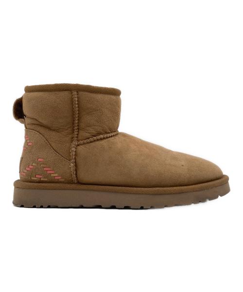 UGG（アグ）UGG (アグ) UGG Classic Mini Rustic Weave ショートブーツ ベージュ サイズ:USA 7の古着・服飾アイテム