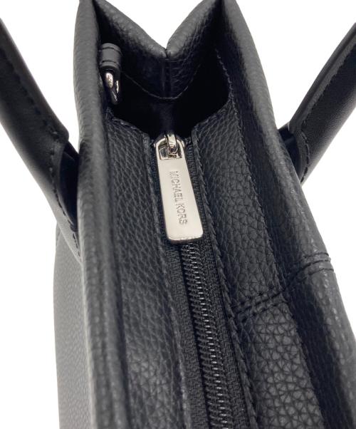 MICHAEL KORS（マイケル・コース）MICHAEL KORS (マイケル・コース) MIRELLA トップジップ ショッパートートバッグ ミディアム ブラックの古着・服飾アイテム