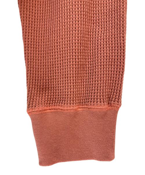 BEAMS（ビームス）BEAMS (ビームス) URU (ウル) BEAMS × URU CREW NECK L/S TEE レッド サイズ:2の古着・服飾アイテム