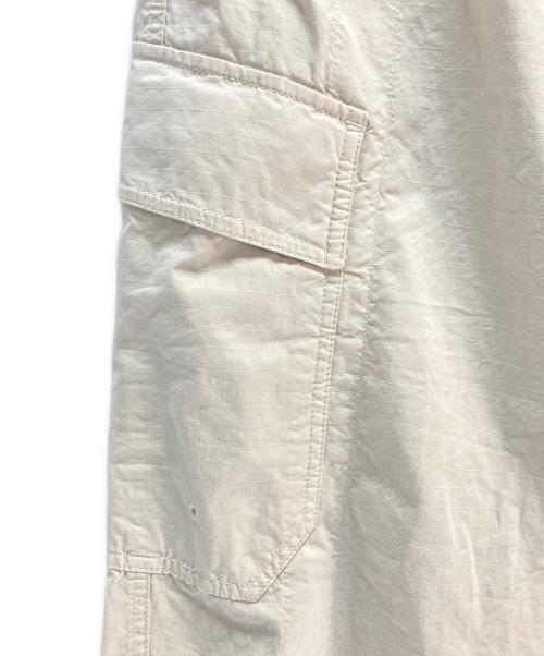 STONE ISLAND（ストーンアイランド）STONE ISLAND (ストーンアイランド) STONE ISLAND  リップストップ TC ルーズフィット カーゴパンツ ベージュ サイズ:30の古着・服飾アイテム
