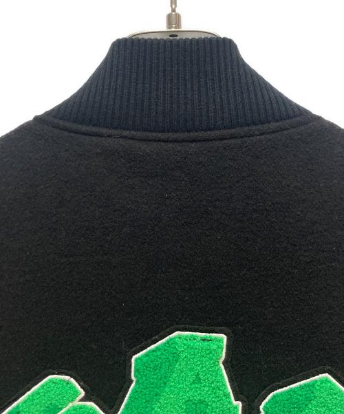 A FEW GOOD KIDS（アフューグッドキッズ）A FEW GOOD KIDS (アフューグッドキッズ) A FEW GOOD KIDS サークルロゴ スタジャン ブラック×グリーン サイズ:Sの古着・服飾アイテム