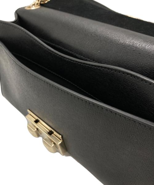 FURLA（フルラ）FURLA (フルラ) FURLA（フルラ）チェーンショルダーバッグ ブラック×ゴールドの古着・服飾アイテム