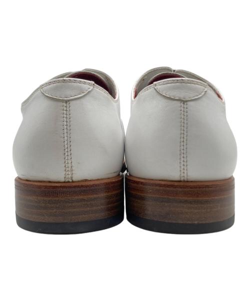 SILVANO SASSETTI（シルバノサセッティ）SILVANO SASSETTI (シルバノサセッティ) SILVANO SASSETTI シューズ ホワイト×ブラウン サイズ:7 1/2の古着・服飾アイテム