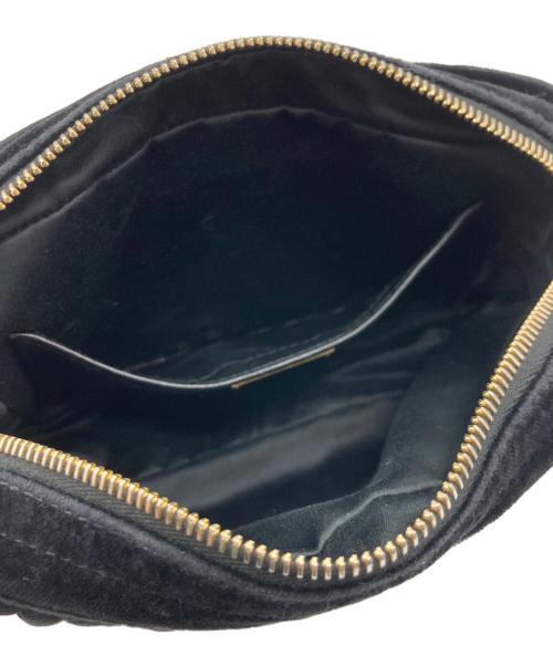 MIU MIU（ミュウミュウ）MIU MIU (ミュウミュウ) MIUMIU マテラッセ ベルベット ショルダーバッグの古着・服飾アイテム