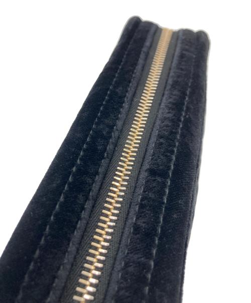 MIU MIU（ミュウミュウ）MIU MIU (ミュウミュウ) MIUMIU マテラッセ ベルベット ショルダーバッグの古着・服飾アイテム