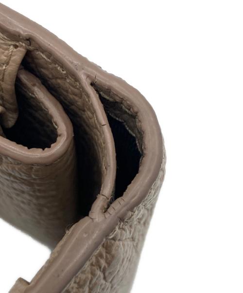 Maison Margiela（メゾンマルジェラ）Maison Margiela (メゾンマルジェラ) Maison Margiela （メゾンマルジェラ）2つ折り財布 ベージュの古着・服飾アイテム