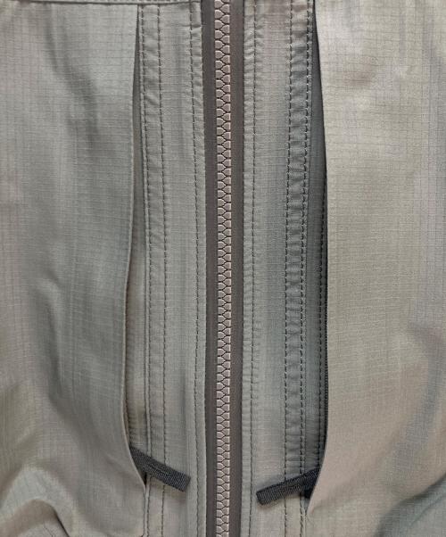 THE NORTH FACE（ザ ノース フェイス）THE NORTH FACE (ザ ノース フェイス) THE NORTH FACE（ザ ノース フェイス）Hikers‘ Jacket ハイカーズジャケット グレー サイズ:L 未使用品の古着・服飾アイテム