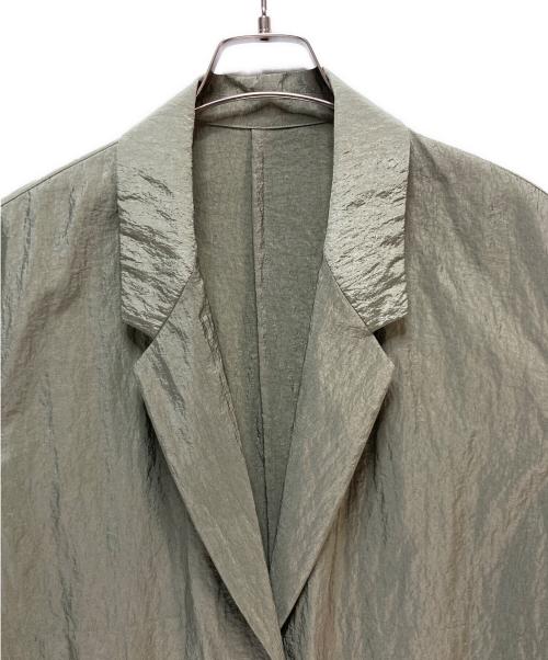 heliopole（エリオポール）heliopole (エリオポール) SHINY SHEER LIGHT COAT オリーブ サイズ:36の古着・服飾アイテム