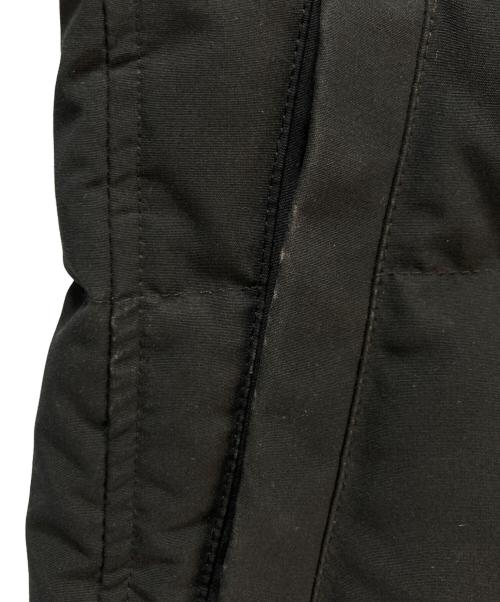 CANADA GOOSE（カナダグース）CANADA GOOSE (カナダグース) CANADA GOOSE（カナダグース）MACKENZIE PARKA ブラック サイズ:Mの古着・服飾アイテム