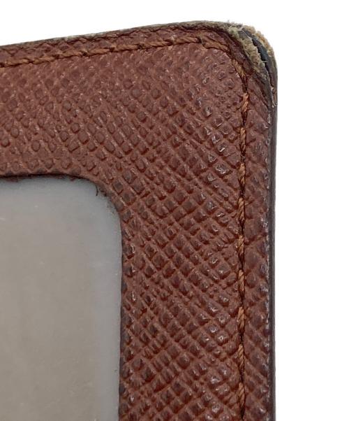 LOUIS VUITTON（ルイ ヴィトン）LOUIS VUITTON (ルイ ヴィトン) ポルト 2 カルト ヴェルティカル パスケースの古着・服飾アイテム