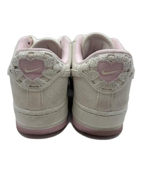 NIKE（ナイキ）NIKE (ナイキ) エア フォース 1 '07 LX アイボリー×ピンク サイズ:24cmの古着・服飾アイテム