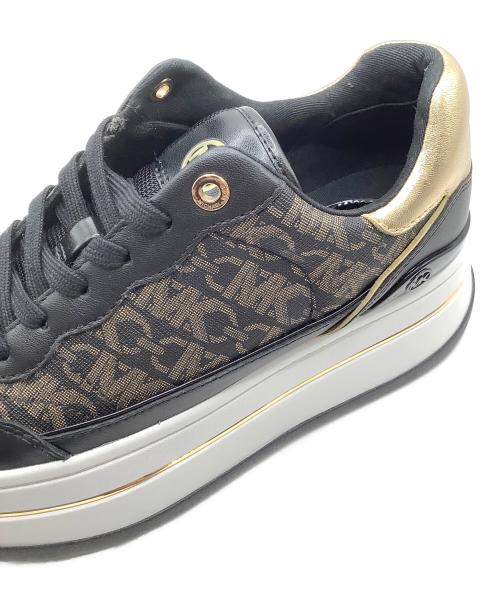 MICHAEL KORS（マイケル・コース）MICHAEL KORS (マイケル・コース) 厚底スニーカー ブラック×ゴールド サイズ:24.5の古着・服飾アイテム