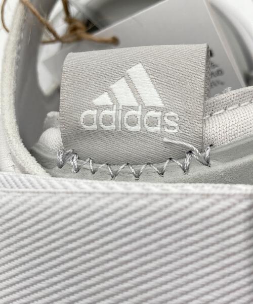 adidas（アディダス）adidas (アディダス) サンダル ホワイト サイズ:US 8 未使用品の古着・服飾アイテム