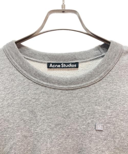 Acne studios（アクネ ストゥディオズ）Acne studios (アクネ ストゥディオズ) クルーネックフェイスロゴ スウェットシャツ グレー サイズ:XSの古着・服飾アイテム