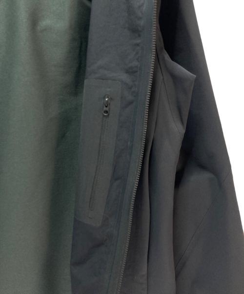 ARC'TERYX VEILANCE（アークテリクスヴェイランス）ARC'TERYX VEILANCE (アークテリクスヴェイランス) ARC'TERYX VEILANCE アイソゴン MX フーディ ブラック サイズ:S 未使用品の古着・服飾アイテム