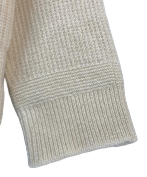 nicholson and nicholson（ニコルソンアンドニコルソン）nicholson and nicholson (ニコルソンアンドニコルソン) nicholson and nicholson（ニコルソンアンドニコルソン）ARRAN セーラーカラーカーディガン ホワイト サイズ:38 未使用品の古着・服飾アイテム