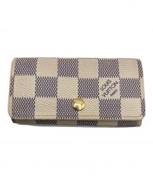 LOUIS VUITTON（ルイ ヴィトン）の古着「4連キーケース ミュルティクレ4」｜グレー