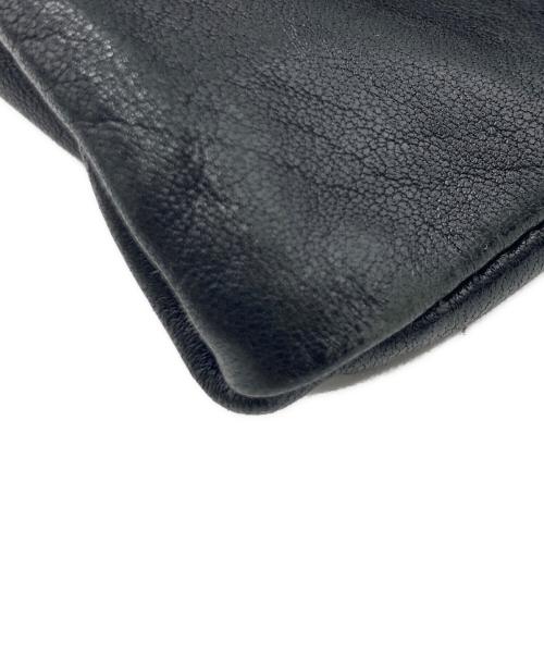 JIMMY CHOO（ジミーチュウ）JIMMY CHOO (ジミーチュウ) JIMMY CHOO（ジミーチュウ）バイカーチェーンショルダーバッグ ブラックの古着・服飾アイテム