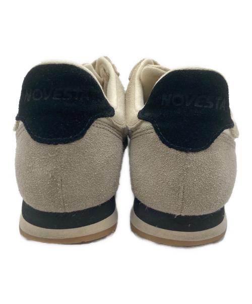 NOVESTA（ノベスタ）NOVESTA (ノベスタ) NOVESTA MARATHON CLASSIC BEIGE アイボリー×ブラック サイズ:UK 4の古着・服飾アイテム